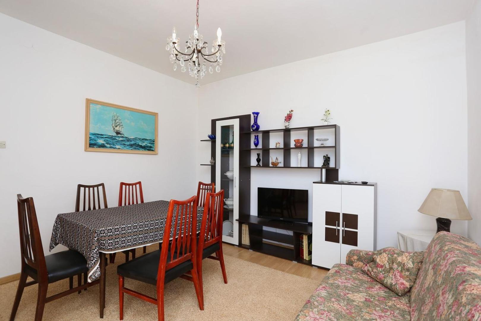 Apartments Marija 1000 拉巴克 外观 照片