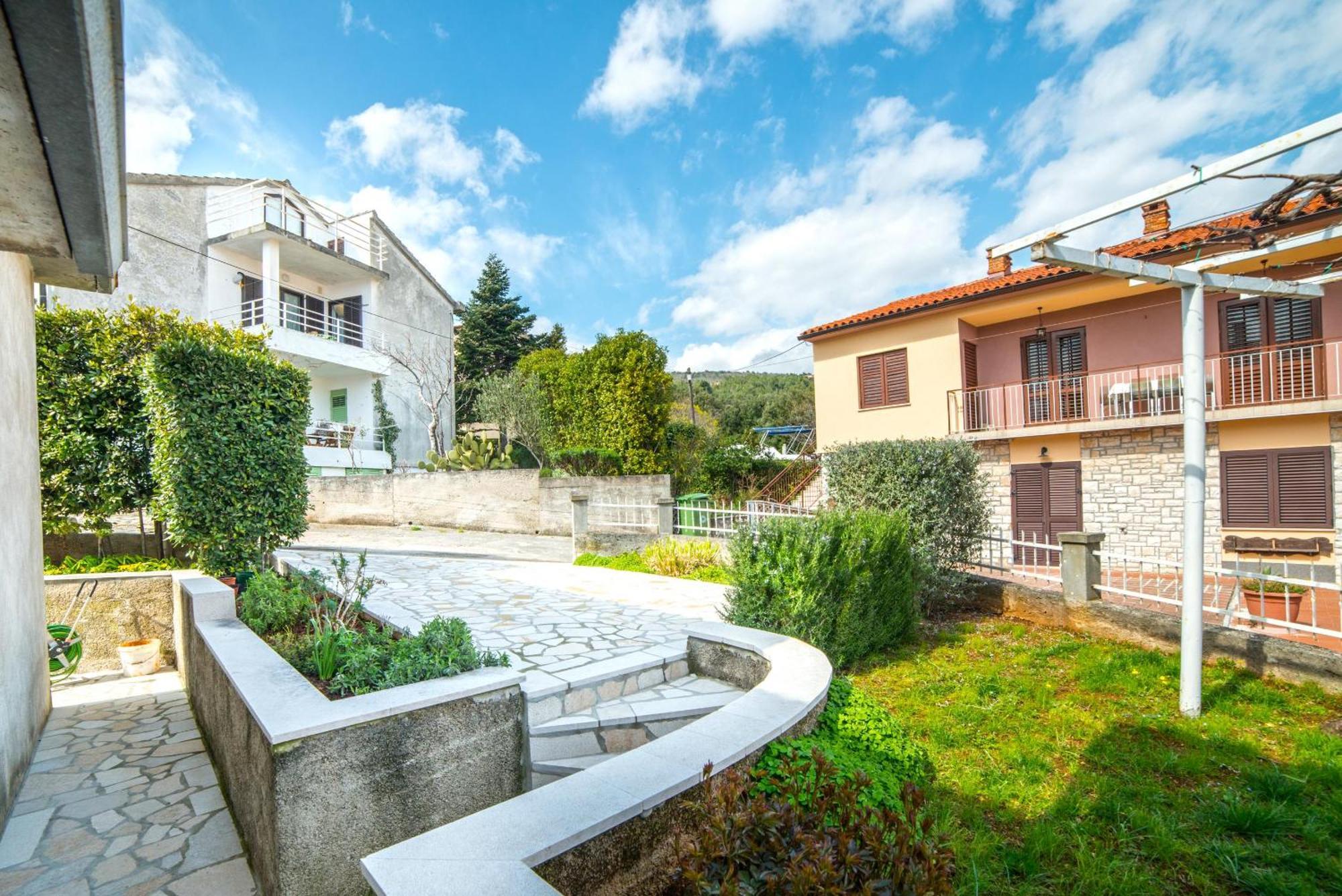 Apartments Marija 1000 拉巴克 外观 照片